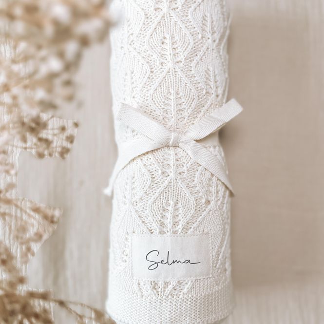 Hovedbilde Babyteppe med navn - Snehvit løvfall