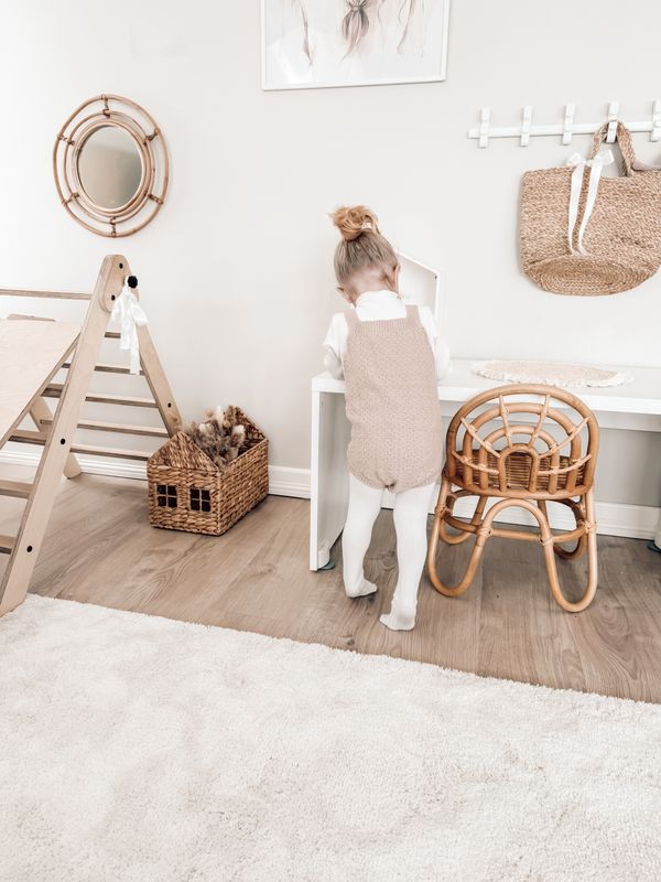 Strikket hasselnøtt romper